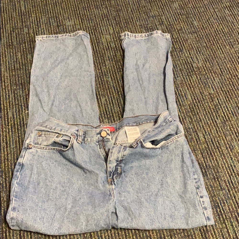 Relaxed fit jeans